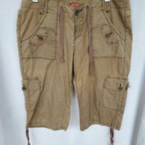 Union Bay Capri Shorts Size (